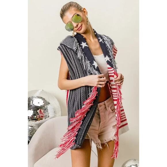 BiBi American Flag Theme Fringe Edged Detail Relaxed Fit Sweater Vest | Navy/Red - Picture 8 of 12